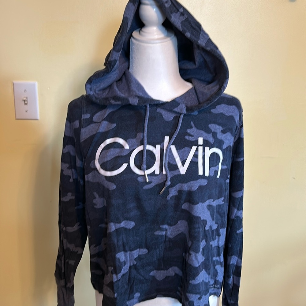 Calvin Klein Performance crop blue camo print hoodie